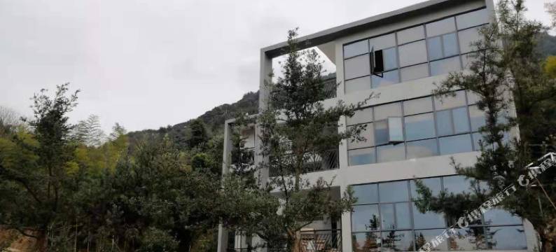 韶关虫子短租特色民宿图片