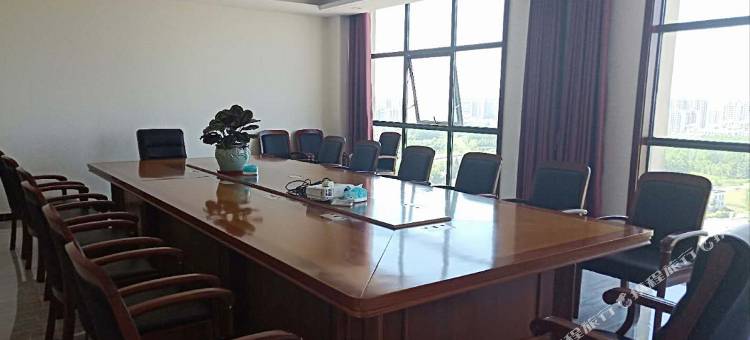 蔚蓝酒店(无为高铁站店)图片