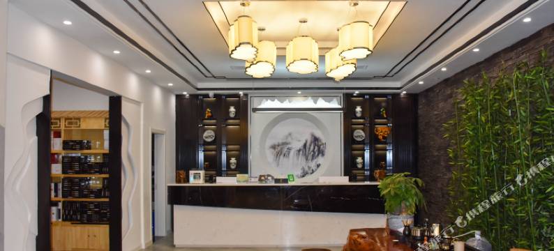 兴义心悦酒店(桔山万峰林机场店)图片