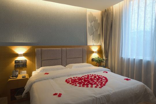 格林豪泰(濮阳瑞丰园店)预订价格,联系电话位置地址【携程酒店】