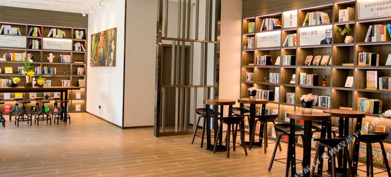 汉庭酒店(昆明新螺蛳湾南部客运站地铁站店)图片