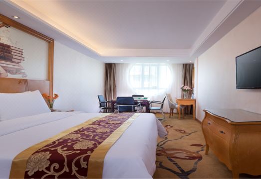 Vienna 3 Best Hotel (Guixi Railway Station) Hotel Overview