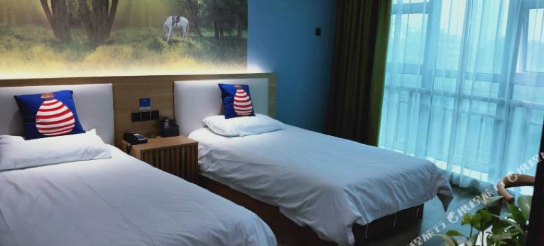 方圆酒店(南阳理工学院万德隆店)图片