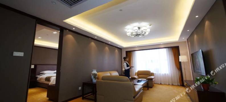 富唐酒店(西安大雁塔大唐芙蓉园店)图片