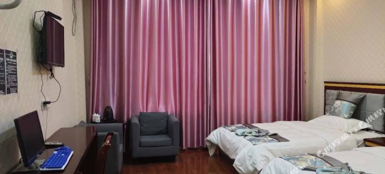 理塘金福商务酒店图片