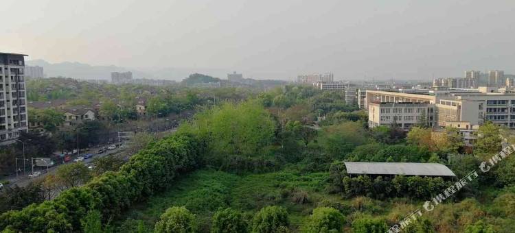 逸巢酒店(大学城电子科技职业大学店)图片