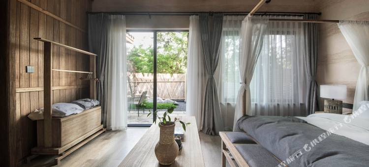 枕山栖谷民宿(乐山大佛店)图片