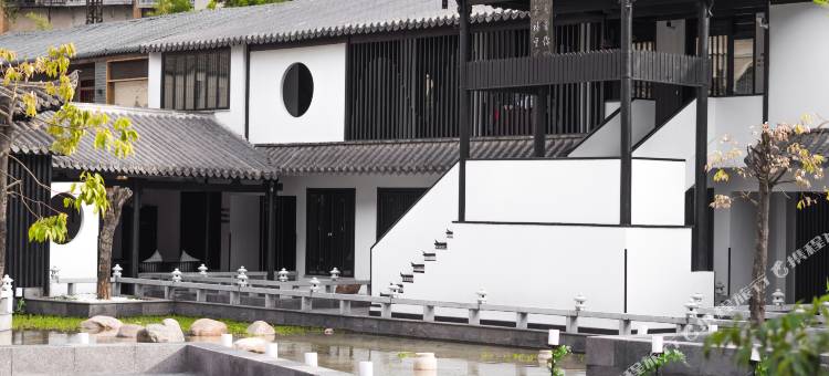 龚禧里·禧见酒店(昆明火车站万象城店)图片