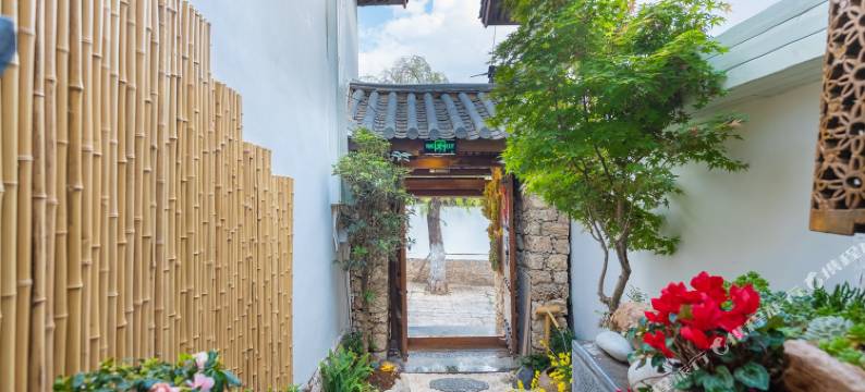 丽江慕云堂观景客栈图片