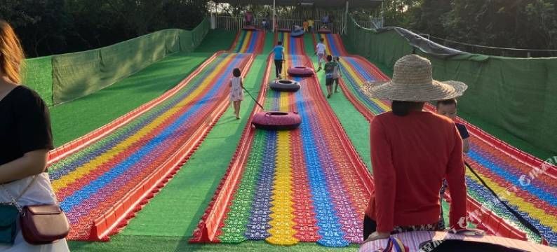 广州碧水新村月色别墅图片