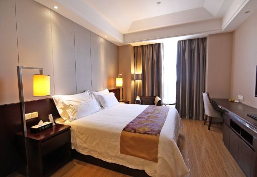 Baolong Homelike Hotel (Shanghai Changxing) Hotel Overview
