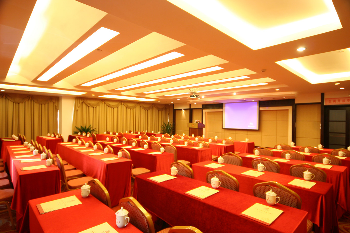 Crystal Hotel Over view