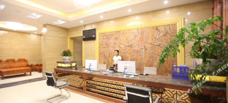 云县浙商大酒店(滨河公园店)图片