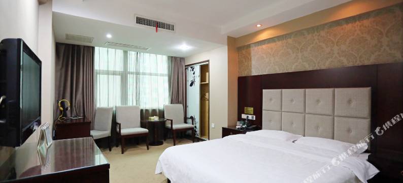 景苑大酒店(长沙天心区政务中心省政府地铁站店)图片