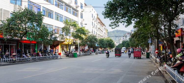 OYO福安君悦宾馆图片