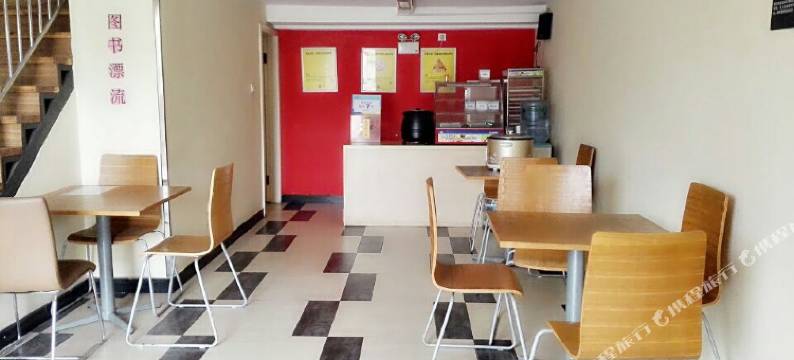 7天连锁酒店(贵阳欢乐世界白云区政府店)图片