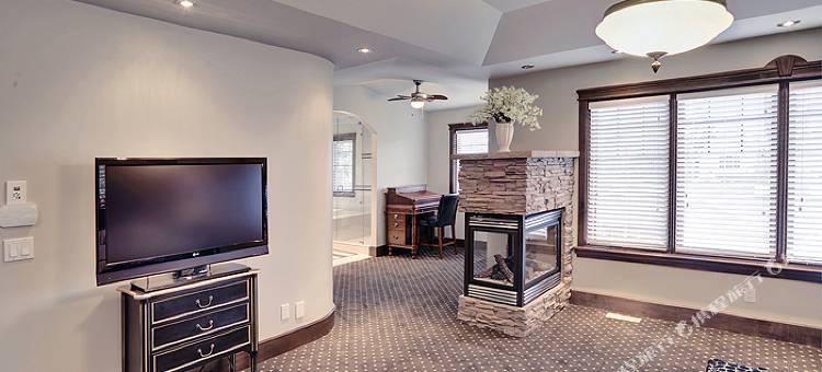 西山河酒店(Westmount River Inn)图片