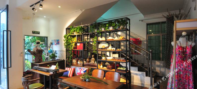 天涯海角时光花园海景客栈(三亚南山店)图片