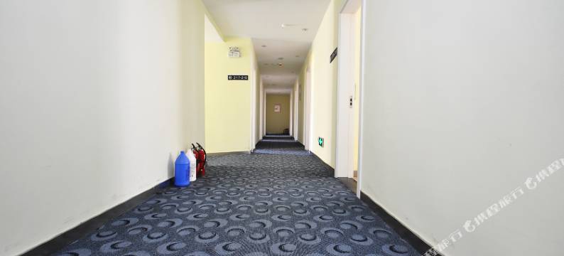 扬州顺安中港酒店图片