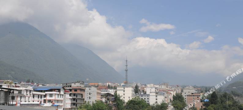 TOWO上品酒店(海螺沟店)图片