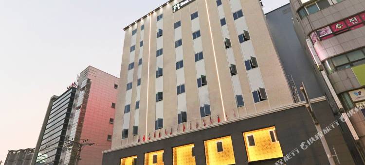 城市最佳酒店(Best in City Hotel)图片