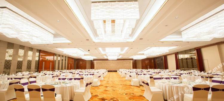 青田侨乡世茂大酒店图片