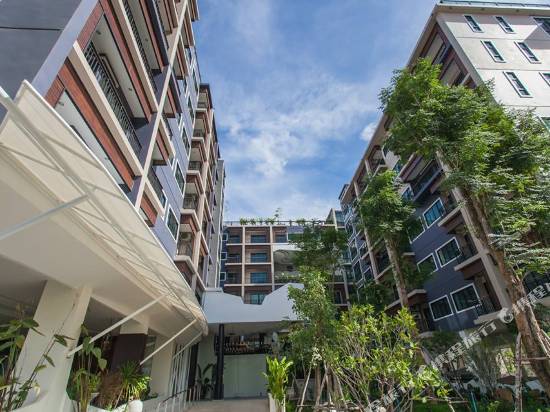 清邁電車廣場艾查克酒店