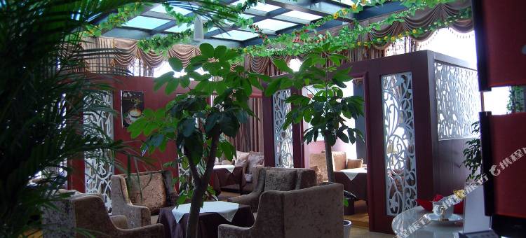 盐源润盐大酒店图片