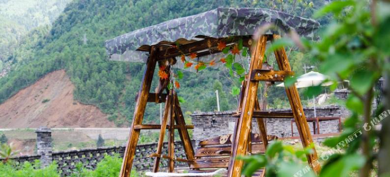 泸沽湖逸水云缦酒店图片