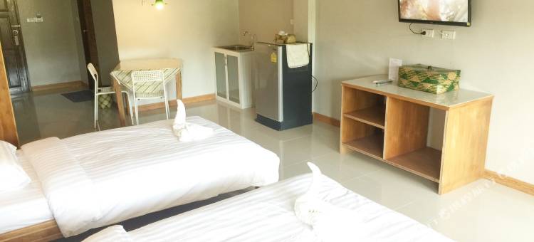 班邦拉克公寓(Baan Bangrak Residence)图片