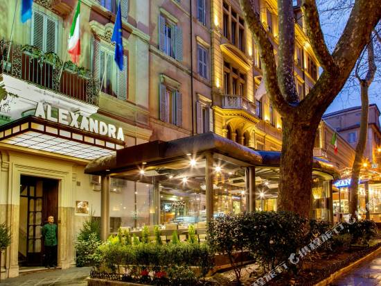 亞歷山大酒店