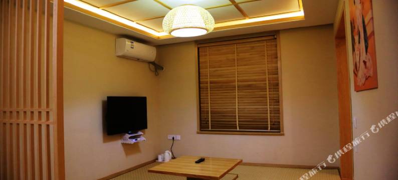 济南艾诗尼主题酒店图片