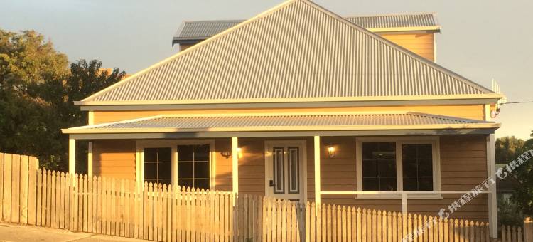 诺亚酒店(Noah's Stanley Luxury Bed and Breakfast)图片