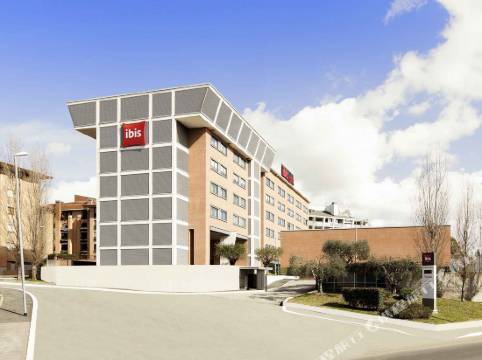 宜必思羅馬菲耶拉酒店