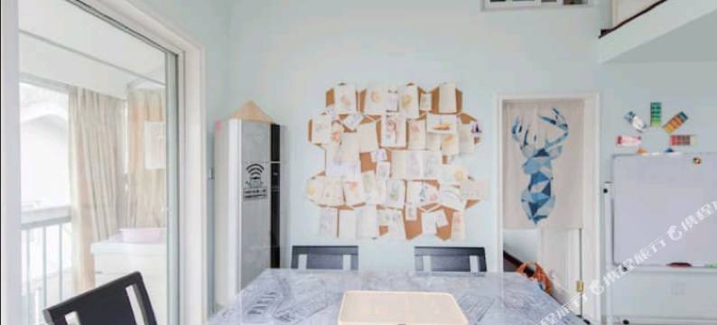 杭州乐觅画室复式公寓图片