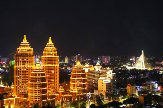 景洪椰棕林度假酒店