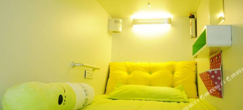 南昌优格青年太空舱旅社图片