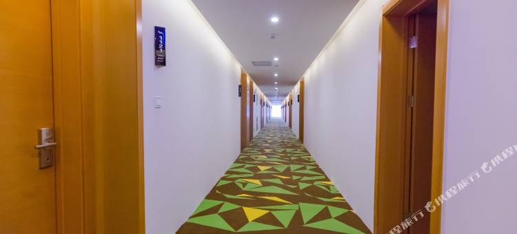 青皮树酒店(肥西西南汽车城店)图片