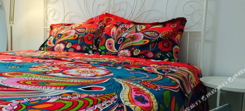 西安小寨商圈地铁沿线168平3室时尚公寓图片