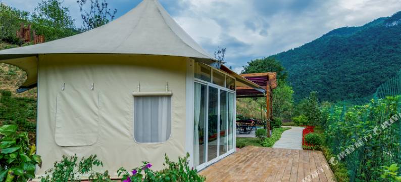 重庆云庐帐篷庭院图片