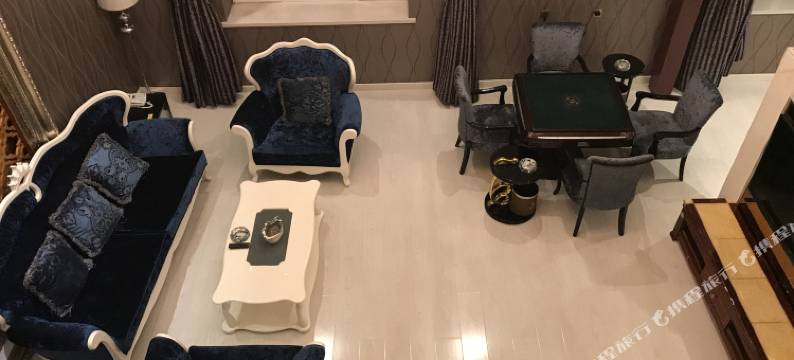 锦州铂晶宫汤泉酒店(锦州火车站店)图片