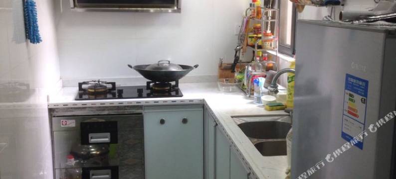 深圳水猿民宿上横岗店图片