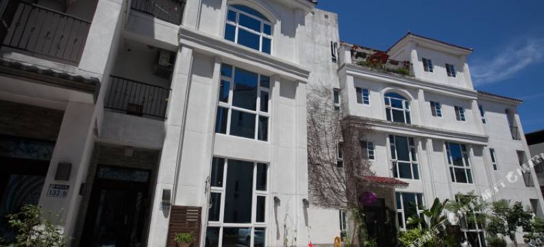 花莲白色棉花糖民宿图片