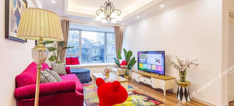 虹宇之家公寓(重庆青年路店)图片