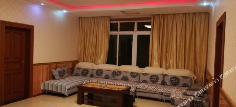 理县学浩民宿图片