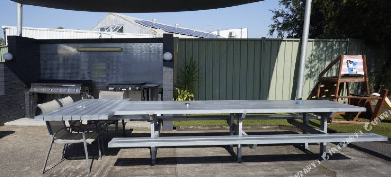 高速公路汽车旅馆(Highway Motor Inn)图片