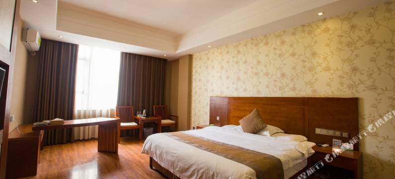 砚山龙湖元酒店图片