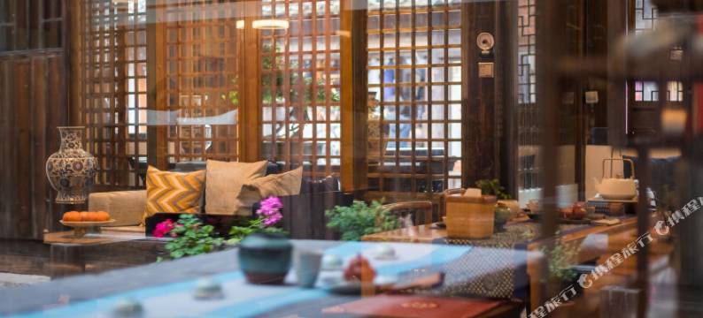 周庄意在青云大宅艺宿图片