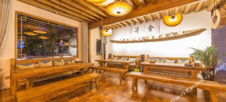 丽江九宿慢品庭院图片