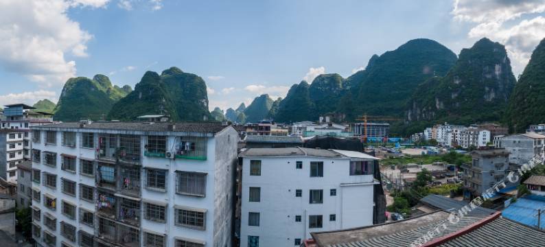 阳朔新月阁酒店图片